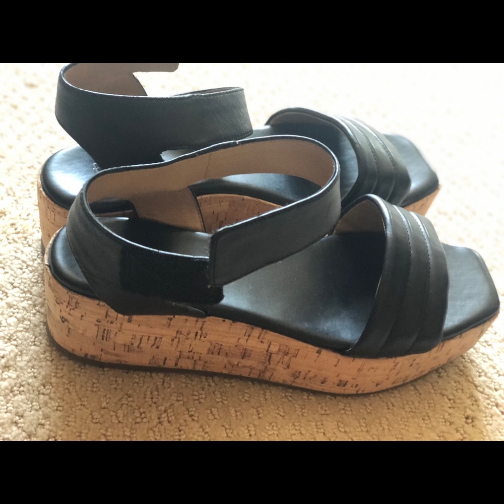 Franco Sarto Wedge shoes - size 8 1/2